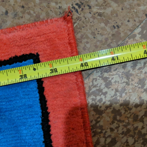 Mickey & Minnie Rug - Picture 4 of 11